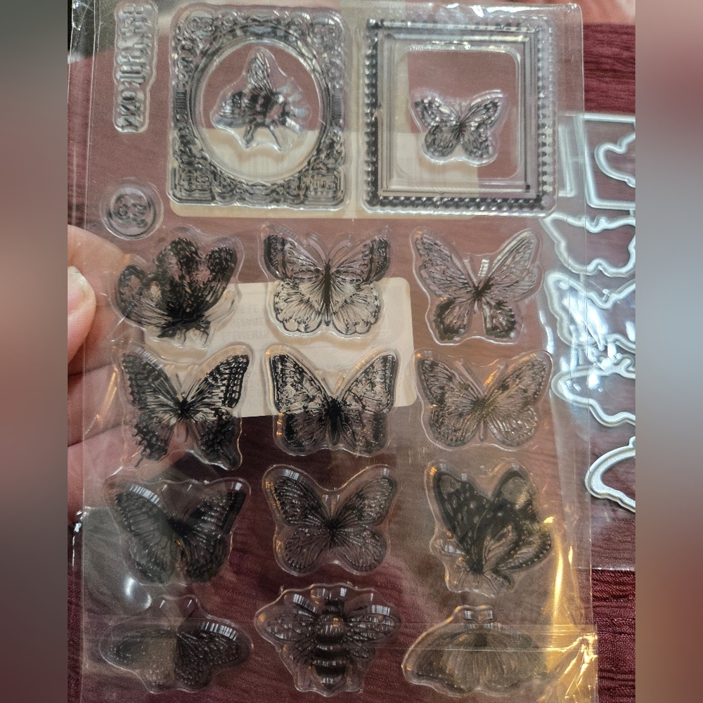 NWOT Butterfly Stamp and Die Set